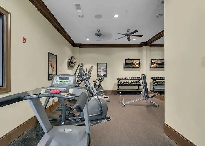 Apartamento Cozy 2br- Pool,gym,pkng,near Bok Ctr&arts Dstrct *