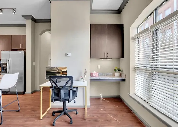 Cozy 2br- Pool,gym,pkng,near Bok Ctr&arts Dstrct * Tulsa